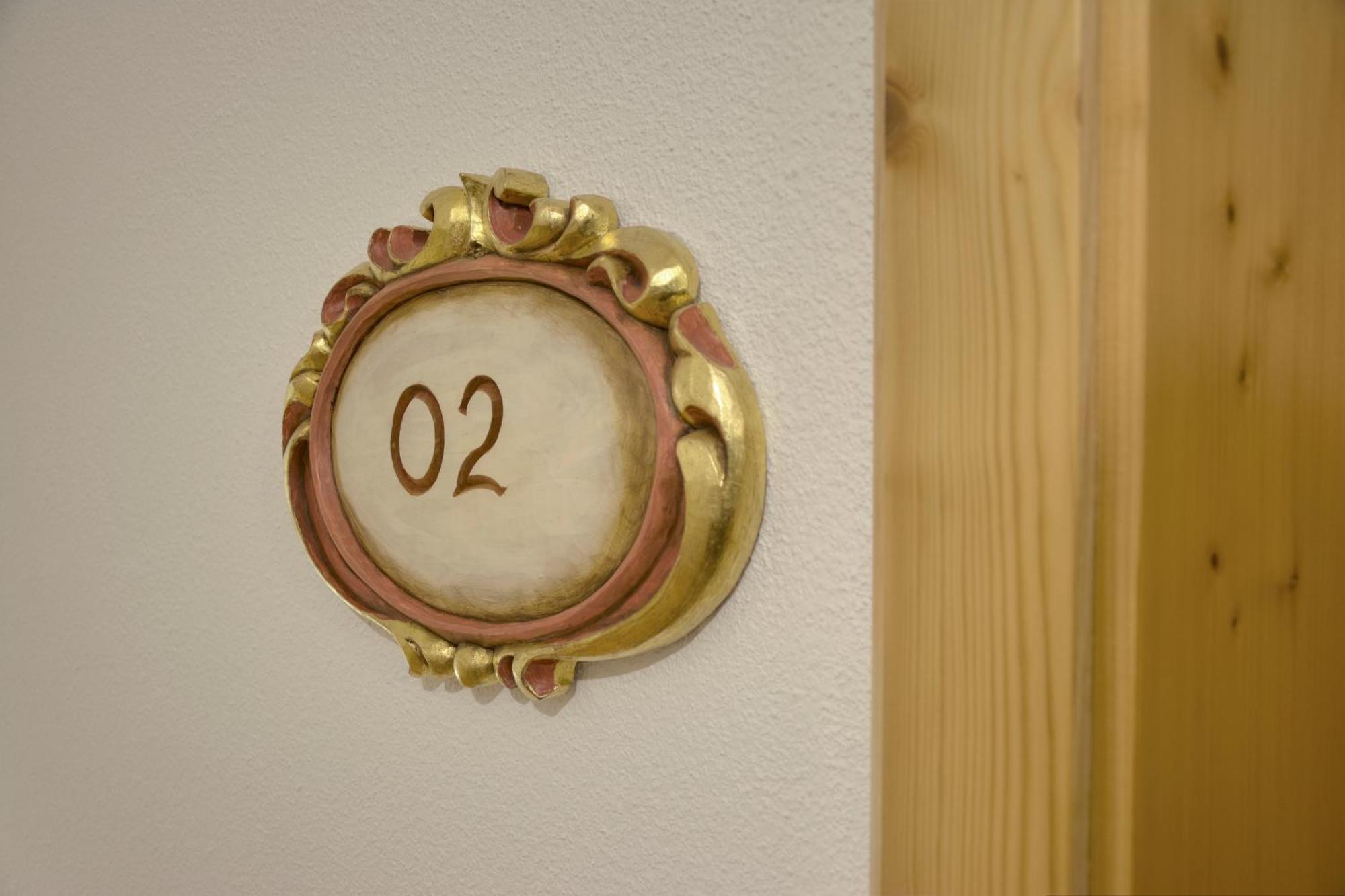 Ehart Apartment